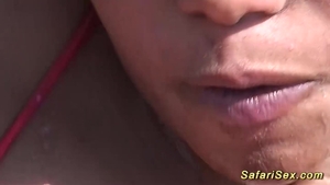 Ebony amateur enjoys outdoor fuck